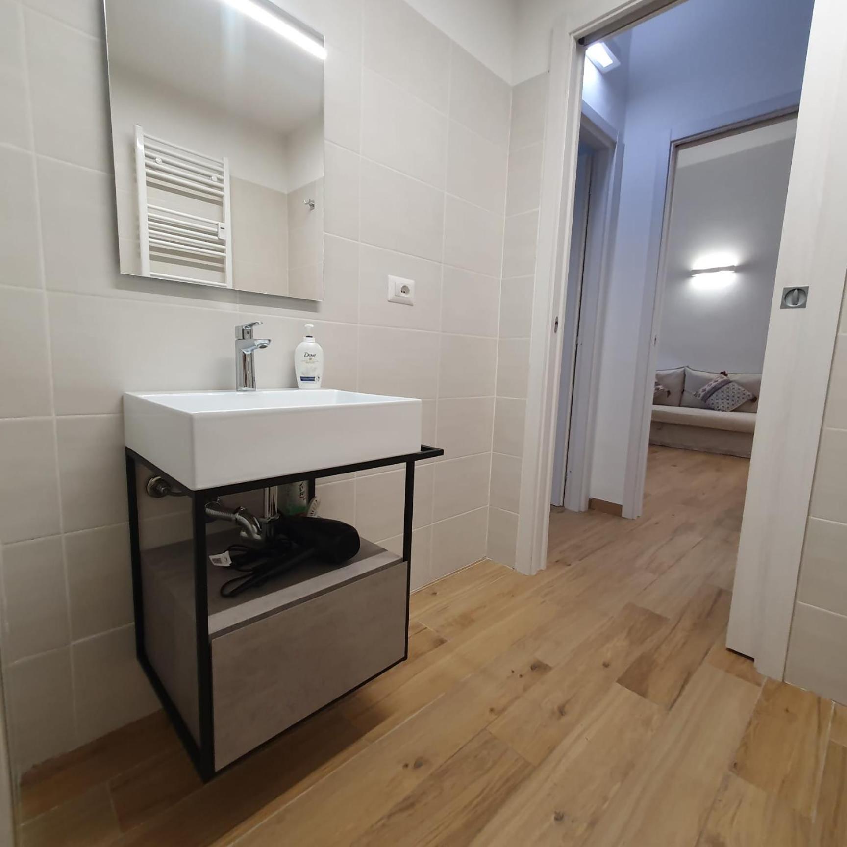 Apartmán Bnbutler - Grasselli, 8 - Comfy And Newly Renovated Milán Exteriér fotografie