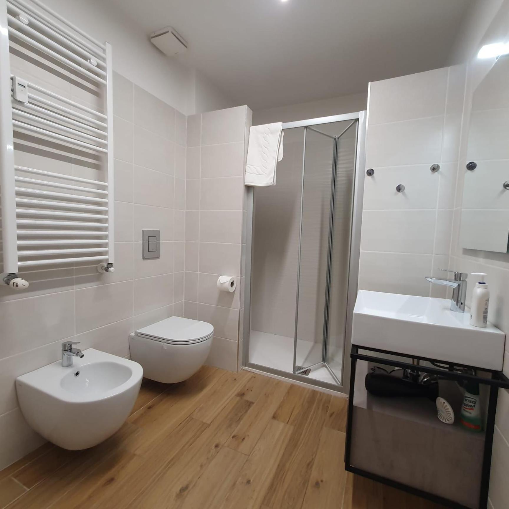 Apartmán Bnbutler - Grasselli, 8 - Comfy And Newly Renovated Milán Exteriér fotografie